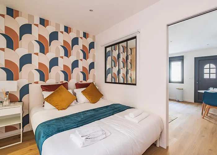Mm Suites Saint-Remi