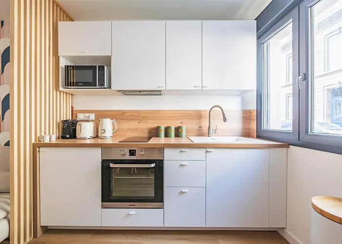 Mm Suites Saint-Remi