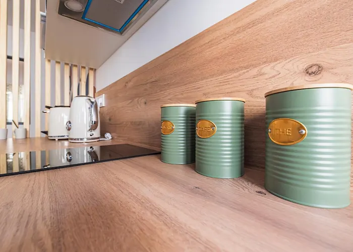 Mm Suites Saint-Remi